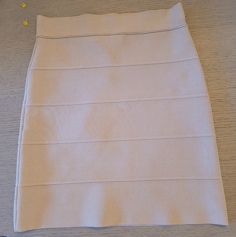 BCBGMAXARIZIA Bandage Skirt NWT